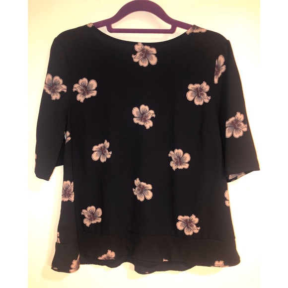 Ann Taylor floral blouse - Picture 1 of 5